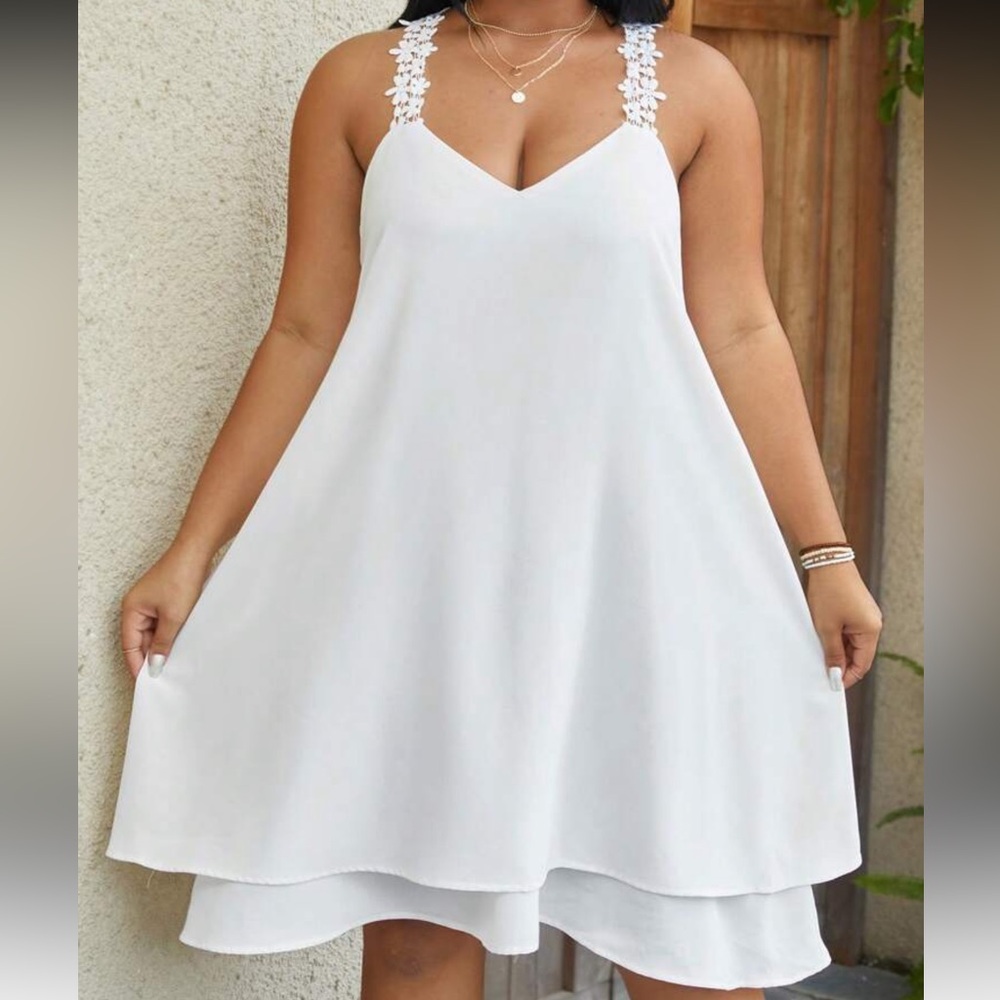 Elegant White Layered Dress